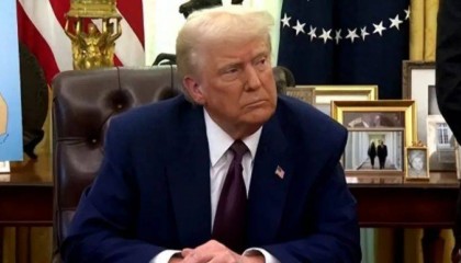 不简单！特朗普心血来潮，提议大办“中美俄峰会”，背后有何目的？