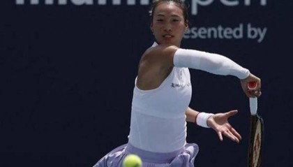 郑钦文再战萨巴伦卡，这一次“翻山”之战胜算几成？