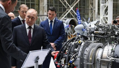 绝不让中国孤军奋战，俄主动提帮中方解决卡脖子问题，反将美一军