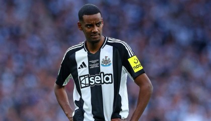 纽卡主席发话：伊萨克是非卖品 今夏尽最大努力留住他