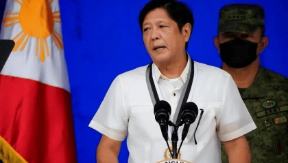 中方已仁至义尽，马科斯对华连开了2枪，赖清德心腹抵达菲律宾，外交部亮明态度