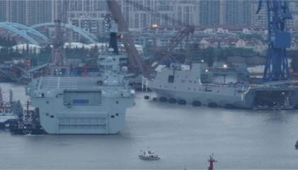 万吨075大方出口，看来解放军有了更厉害的，首个买家会是谁？