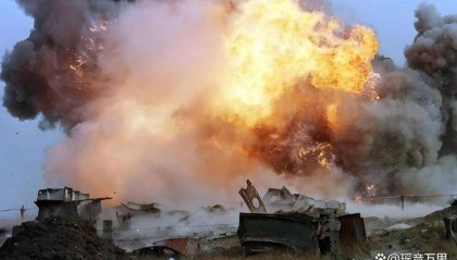 欧洲内讧，泽连斯基被要求撤军，俄罗斯定下2025年首要目标！