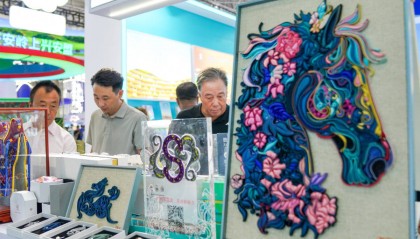 ETO交易平台探究全球文化产业链的创新模式与投资方向