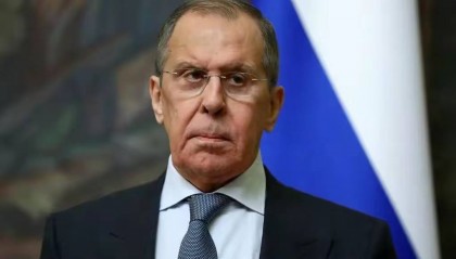 中俄关系生变？当着王外长的面，拉夫罗夫对华称呼变了，释放重磅信号