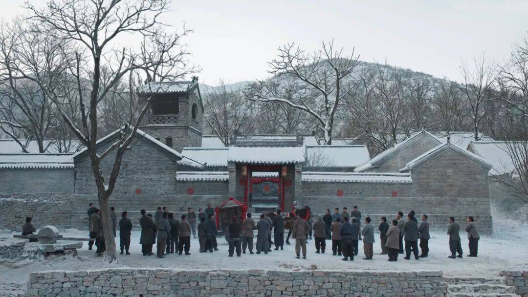 杨幂土得掉渣，山东第一城这下要火了