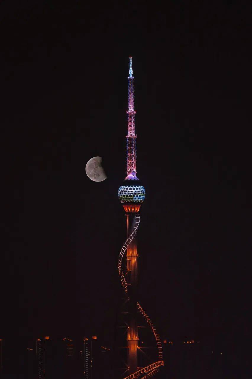 杨幂土得掉渣，山东第一城这下要火了