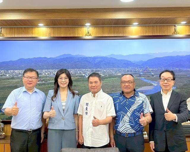 大陆侦办沈伯洋后,民进党急了,喊话郑丽文转移视线